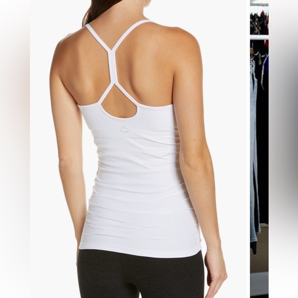 Beyond yoga NEW maternity racer back - Picture 2 of 8